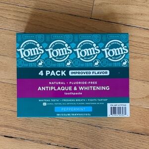 Tom's of Maine Antiplaque & Whitening Toothpaste 4 Pack